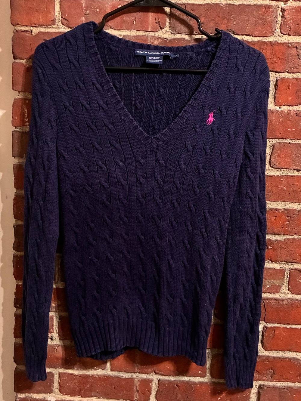 Ralph Lauren Cable Knit V-Neck Sweater in Blue Size Medium